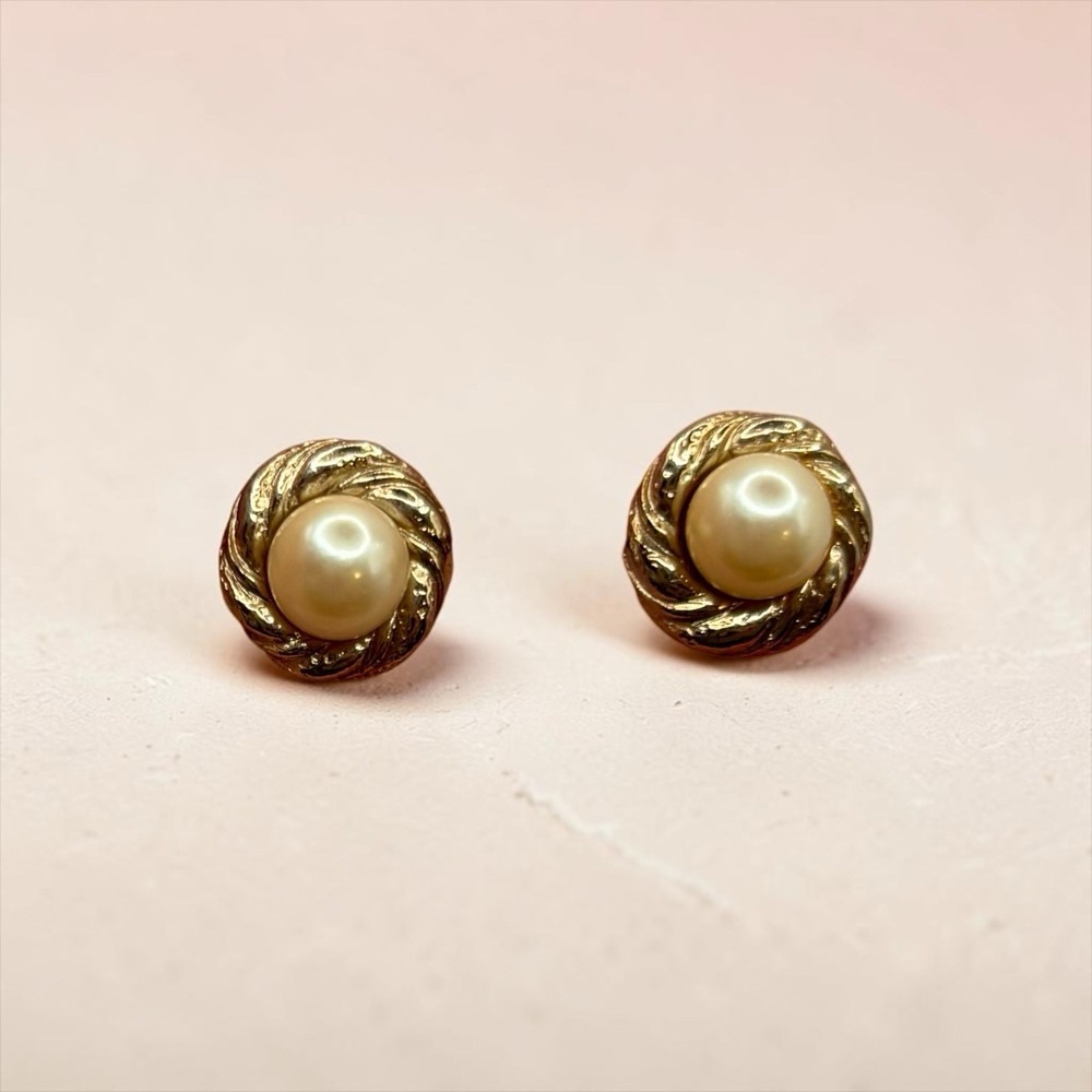 Vintage Round Faux Pearl Dome Braided Pierced Earrings